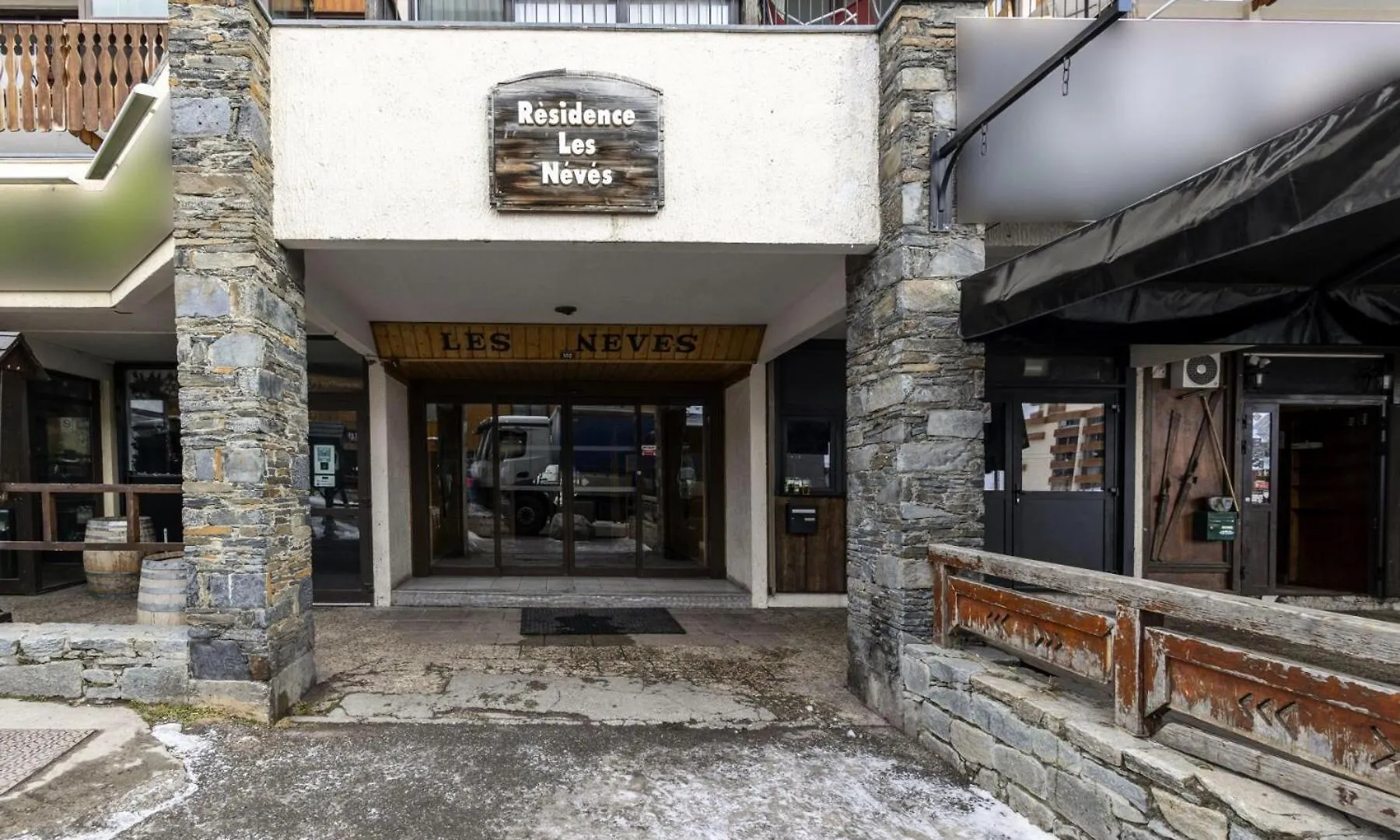 Residence Neves - Val Thorens Location: Studio Pour 4 Personnes Dans Un Quartier Jeune Et Anime Les Neves Mae-9062